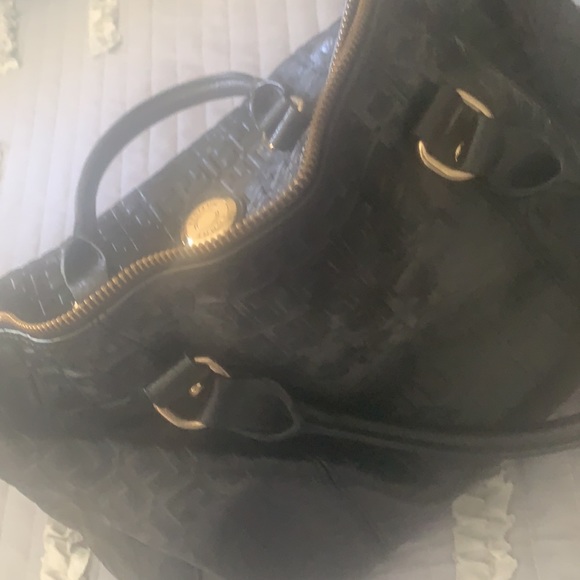 Tommy Hilfiger purse - Picture 4 of 4